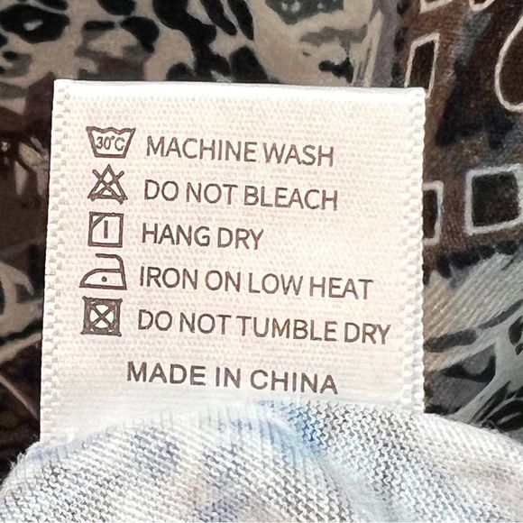 Unbranded Xxl Tribal Print Notched V-Neck Top w/Long Puff Sleeve & Shirr… - Picture 10 of 10